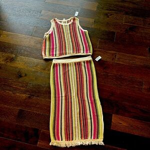 Open stitch sleeveless top and midi skirt (set)